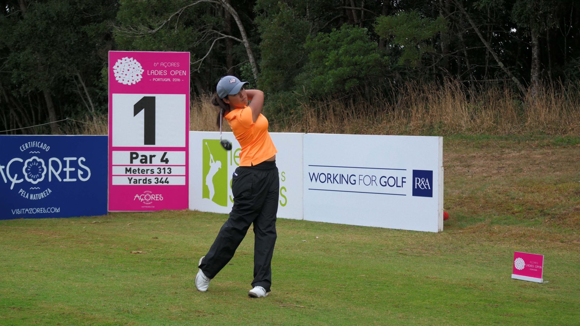 Golfe. Susana Ribeiro no top-10 do Açores Ladies Open