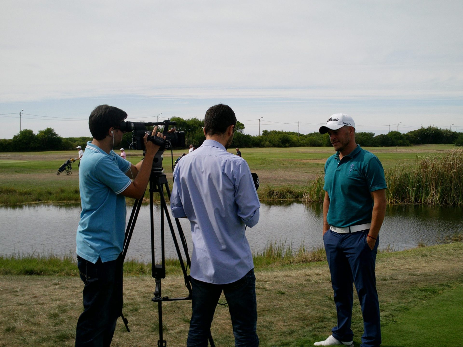 Golfe. Filipe Lima sobe 32 lugares no Ras Al Khaimah Golf Challenge