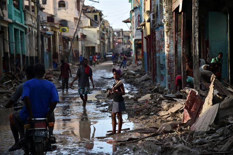 Haiti. Depois do furacão, a cólera e a fome
