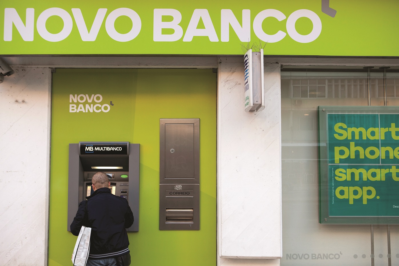 Novo Banco reduziu prejuízos para 359 milhões até setembro