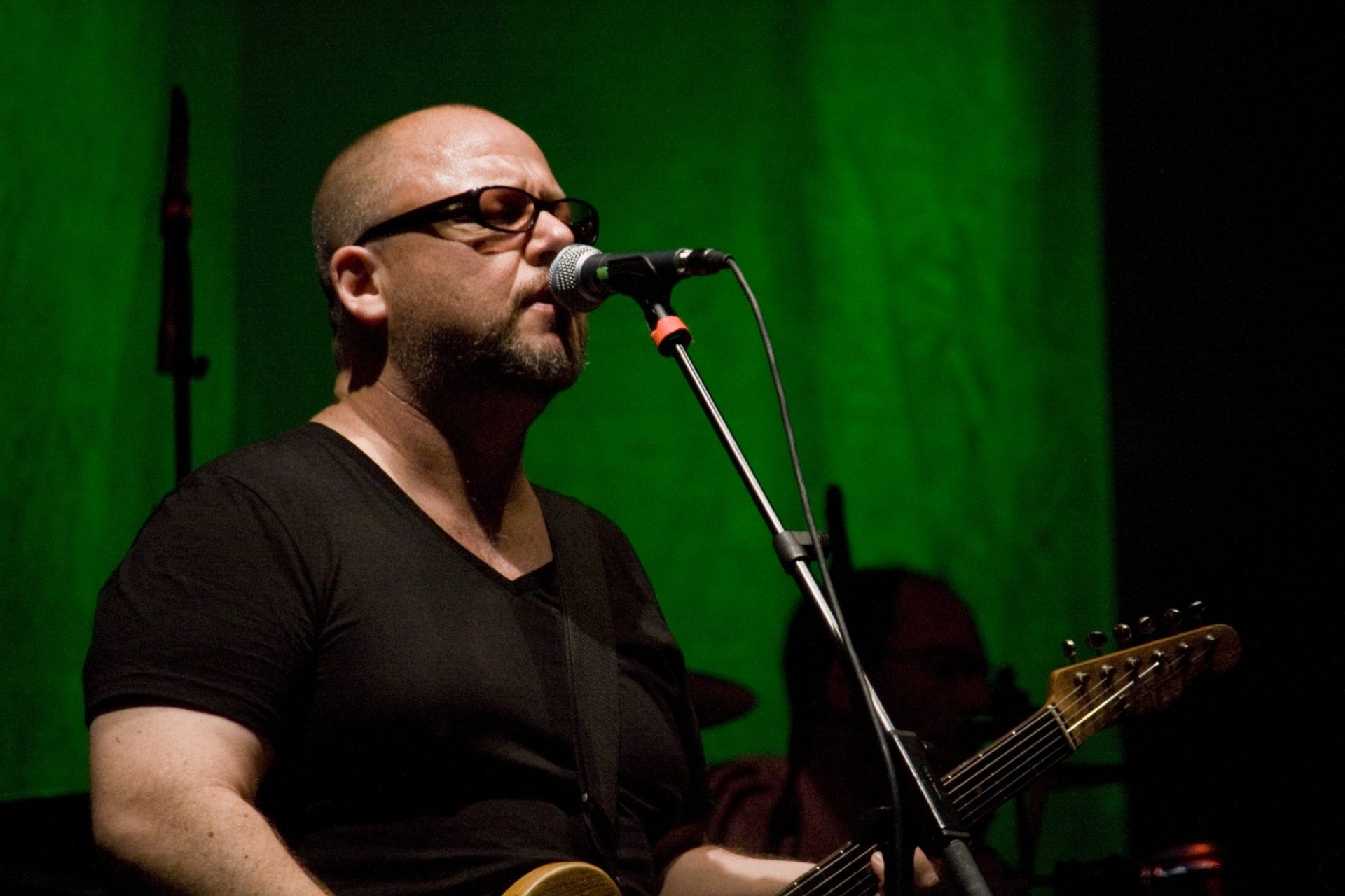 Pixies apresentam vídeo para “Classic Masher”