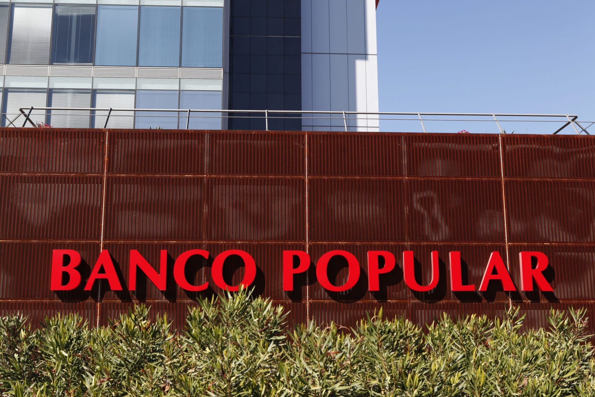 Banco Popular encerra 47 agências