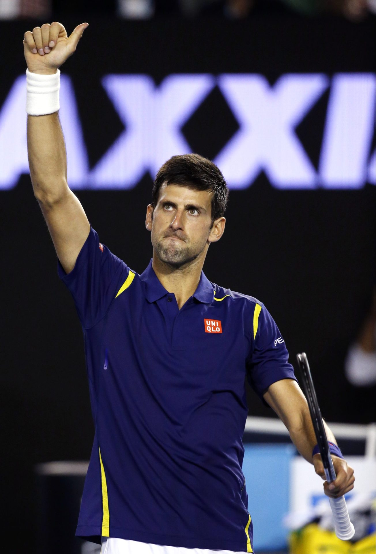 Open da Austrália: Federer e Djokovic seguem em frente
