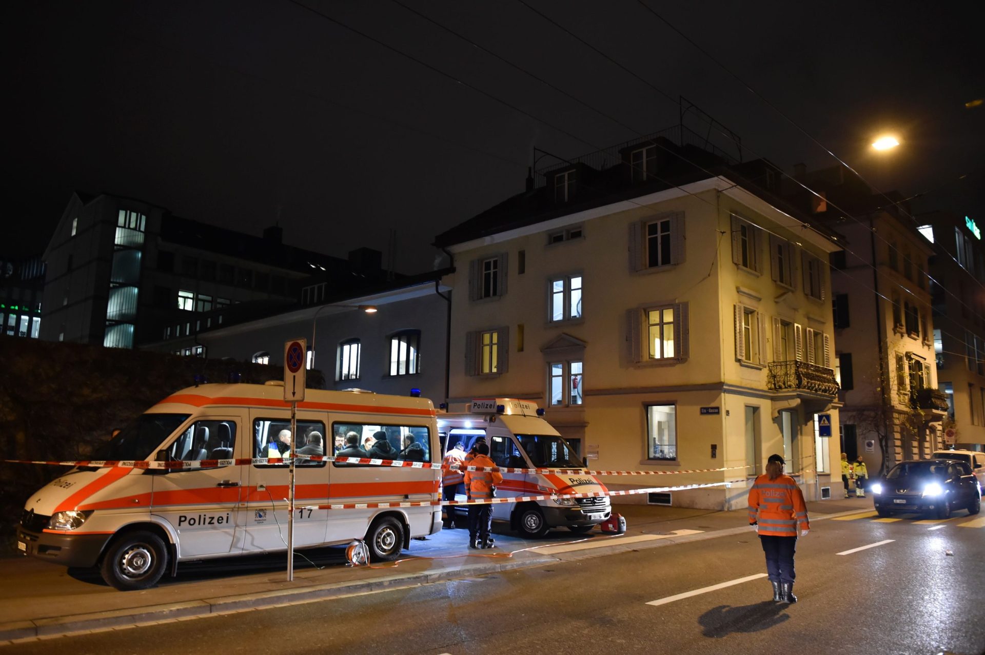 Suíça. Tiroteio junto a centro islâmico faz três feridos