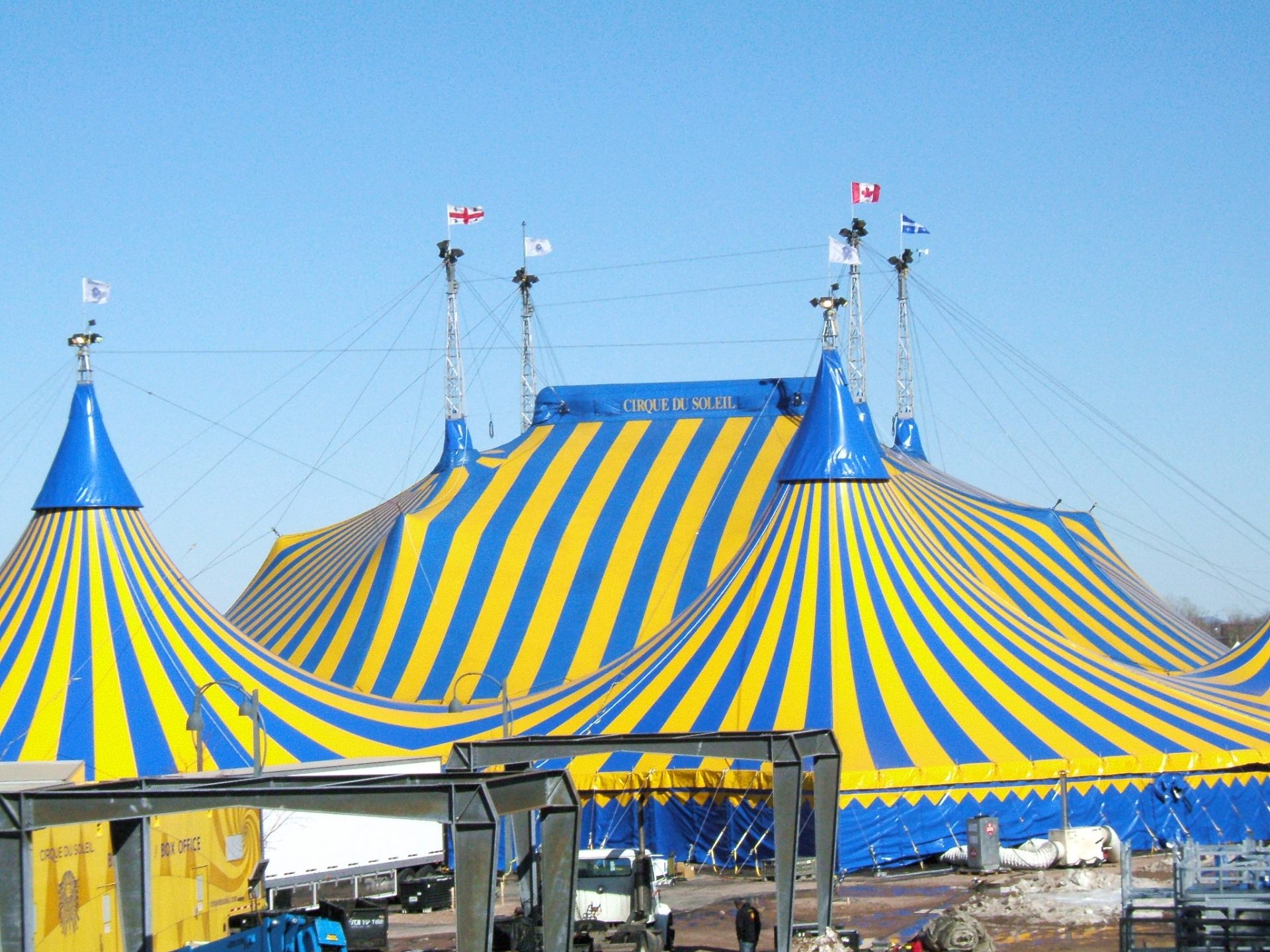 Filho do fundador do Cirque du Soleil morre durante ensaio