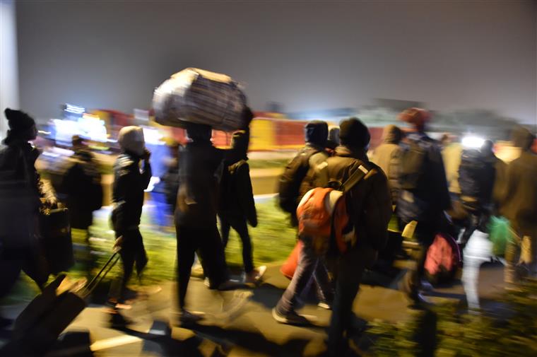 Refugiados estão a regressar à região de Calais