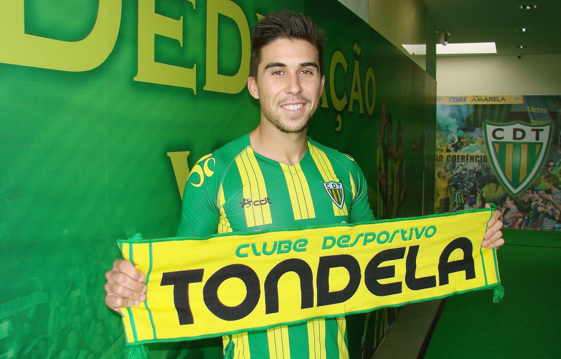 Benfica. Pedro Nuno oficializado e cedido ao Tondela