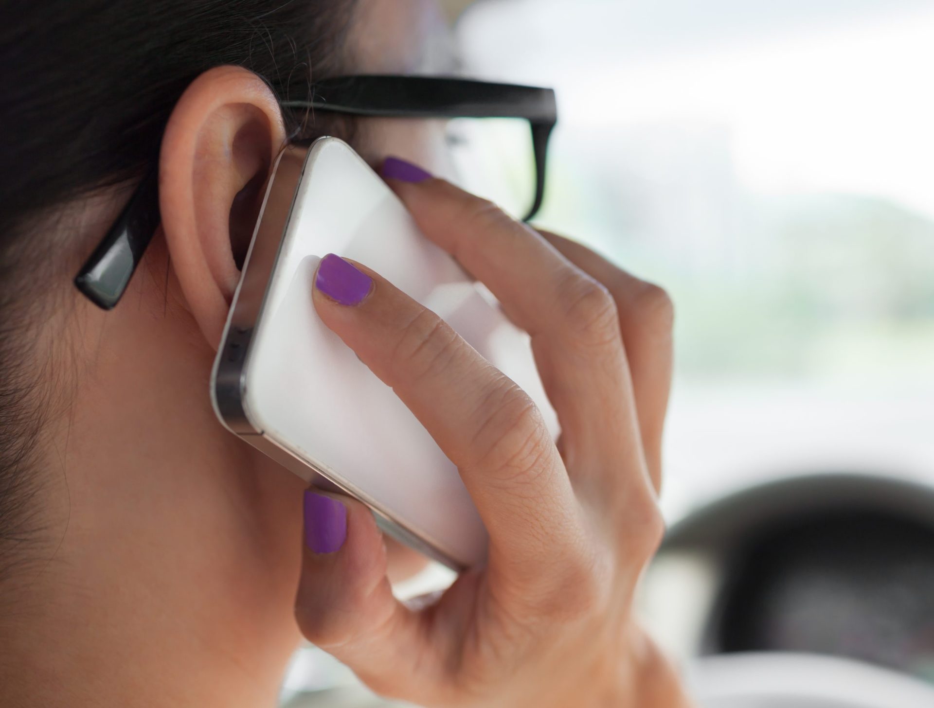 Receber chamadas em roaming vai ser mais barato