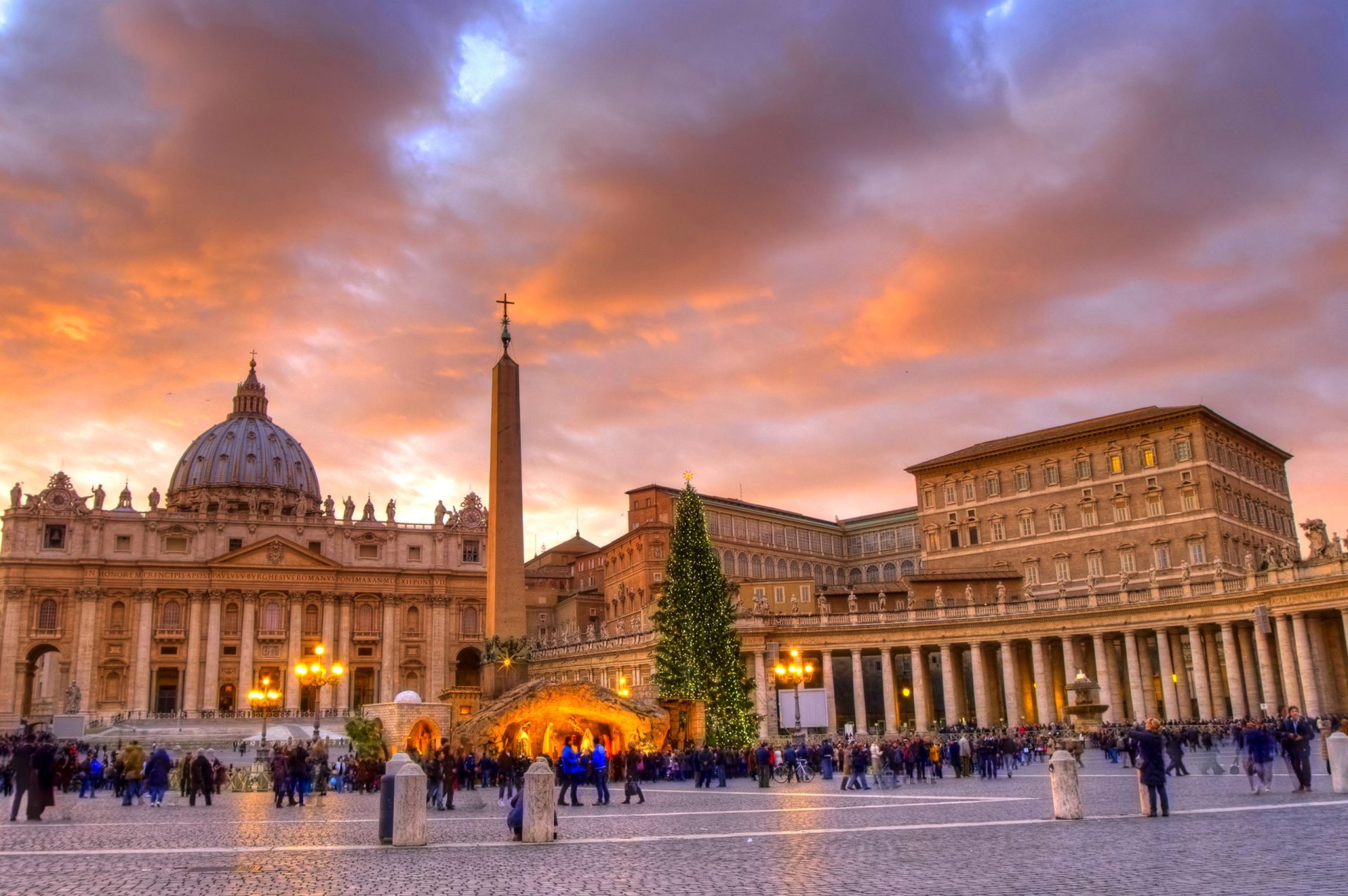 Vaticano: Basílica de São Pedro invadida por homem nu
