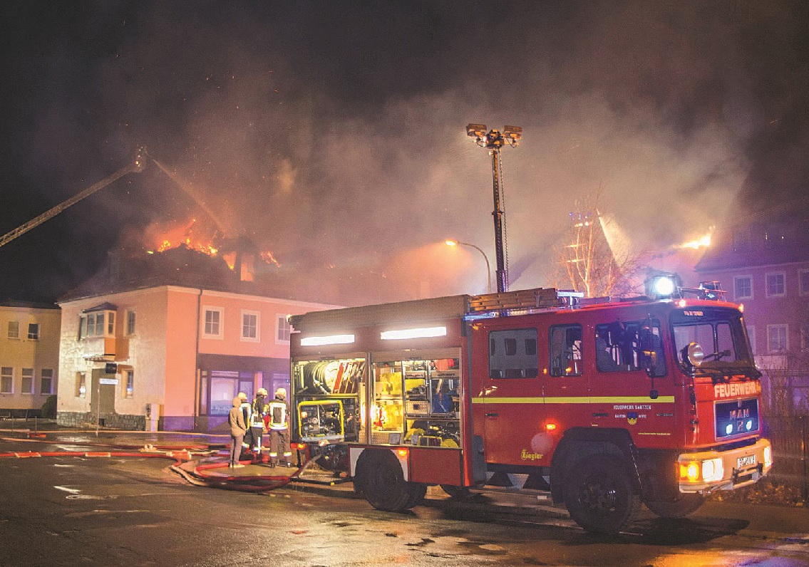Alemanha: Incêndio em hotel para refugiados