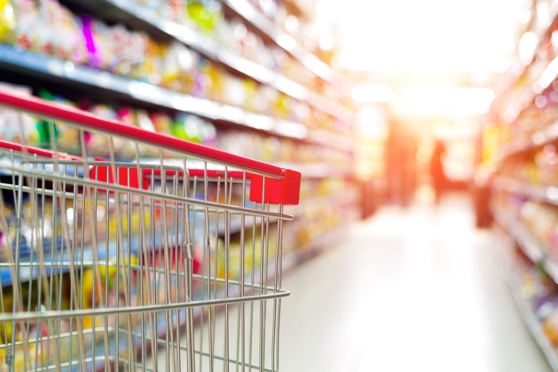 Produtos a 33 cêntimos levam supermercado low cost a fechar portas