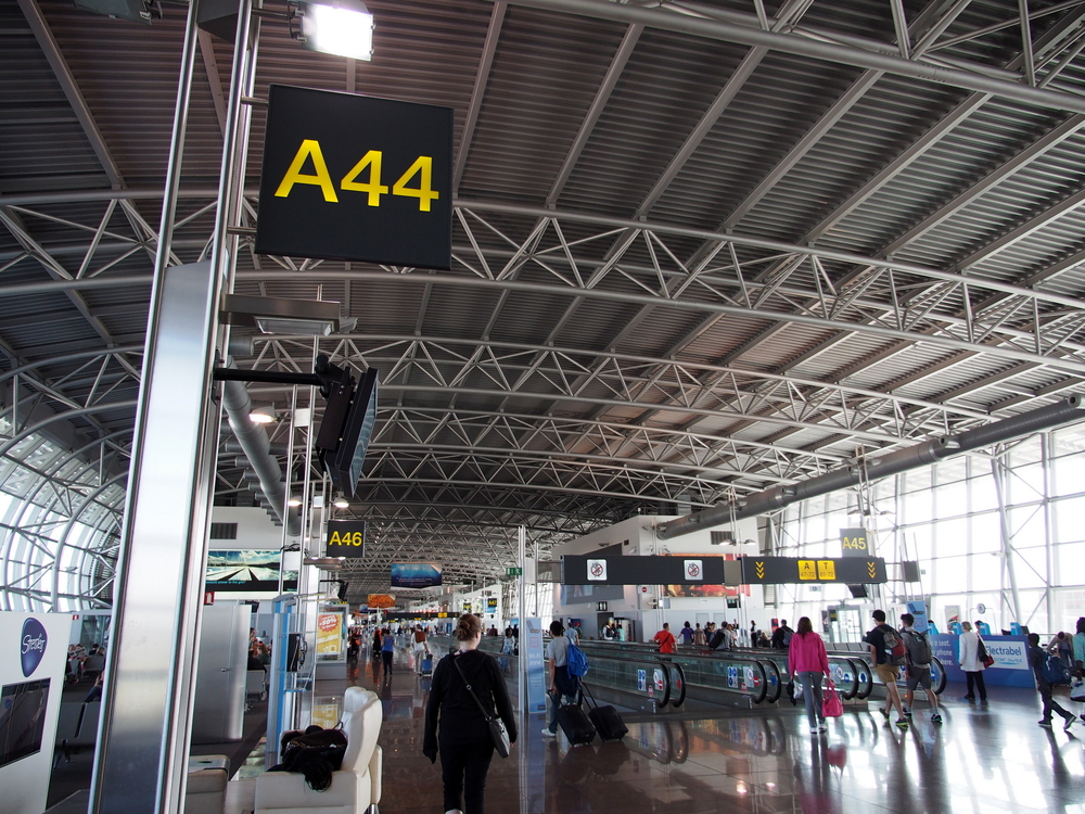 50 apoiantes do Estado Islâmico trabalham no aeroporto de Bruxelas