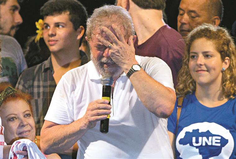 Sobrinho de Lula: empresa investigada no Brasil omitiu contas em Portugal