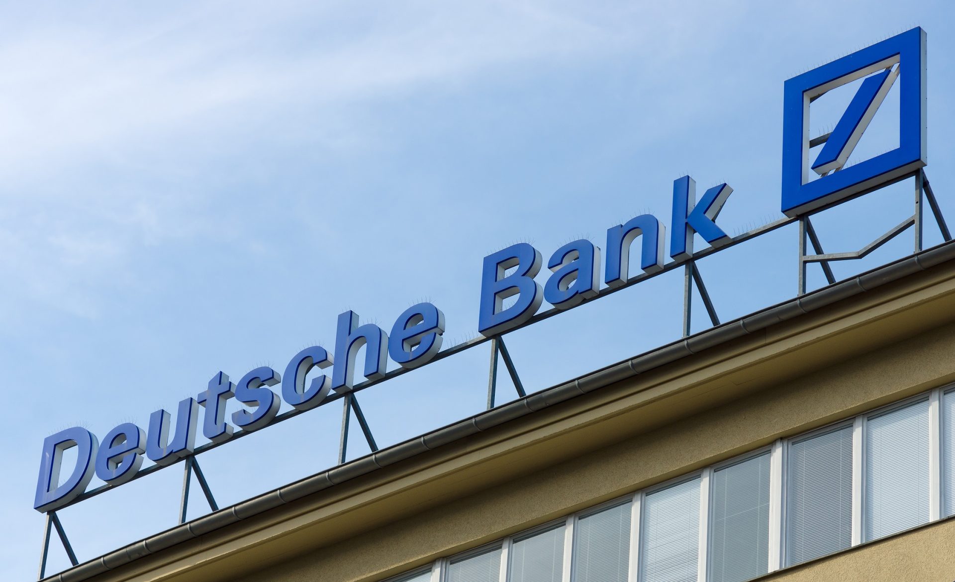 Deutsche Bank já perdeu quase 60% do valor em bolsa no último ano