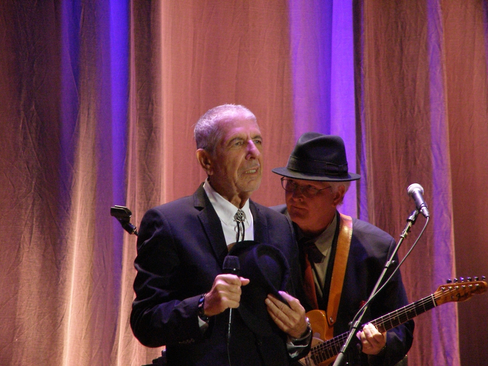 Leonard Cohen vai lançar novo disco