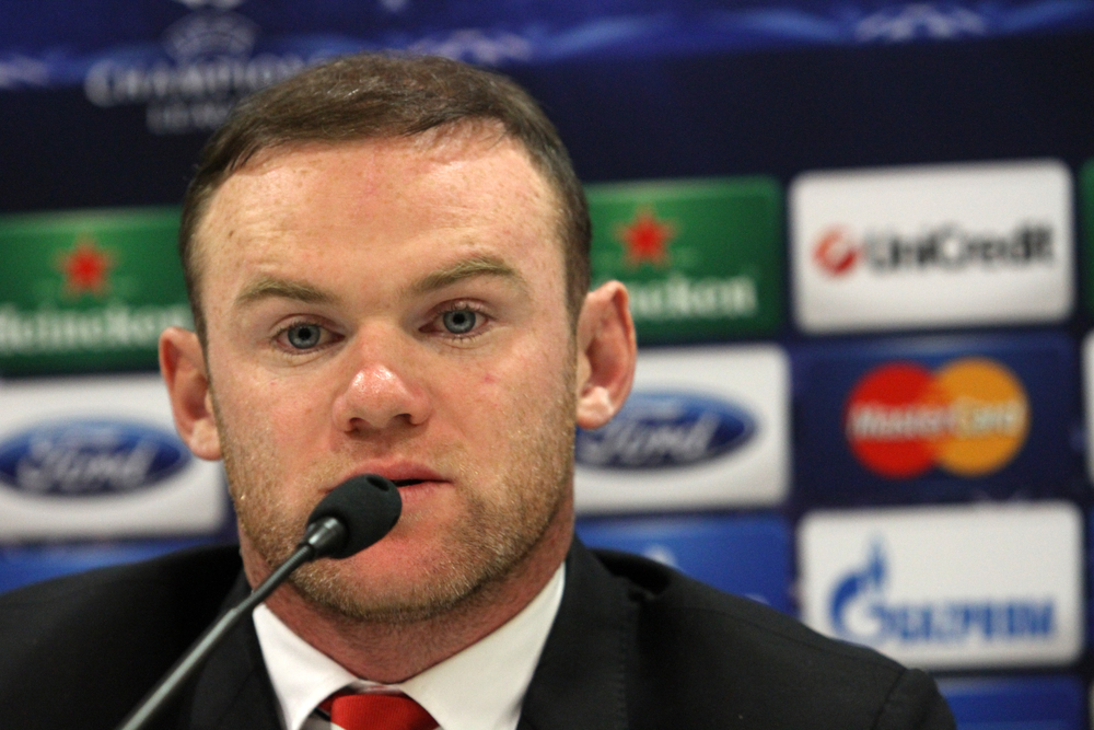 Mansão de Wayne Rooney assaltada durante jogo