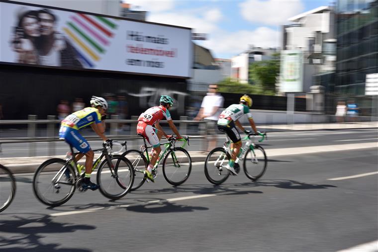 Rui Vinhas vence Volta a Portugal em bicicleta