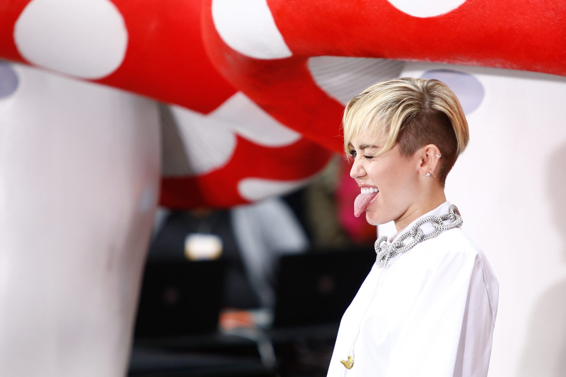 Miley Cyrus não quer voltar às passadeiras vermelhas. Mas porquê?