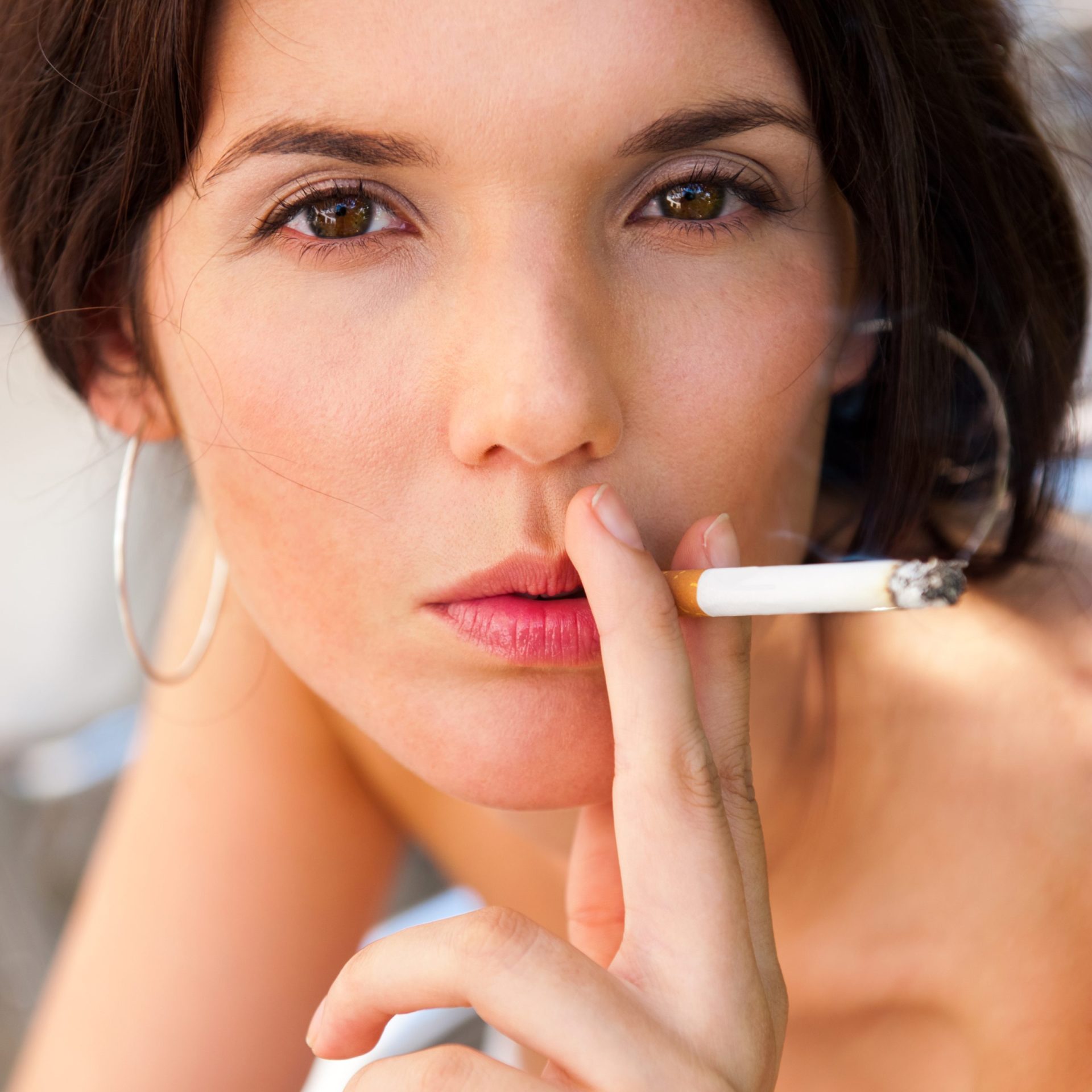 Saiba qual é a melhor altura para as mulheres deixarem de fumar
