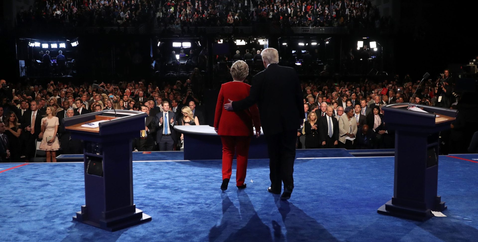 EUA. Imprensa dá vantagem a Hillary no debate com Trump