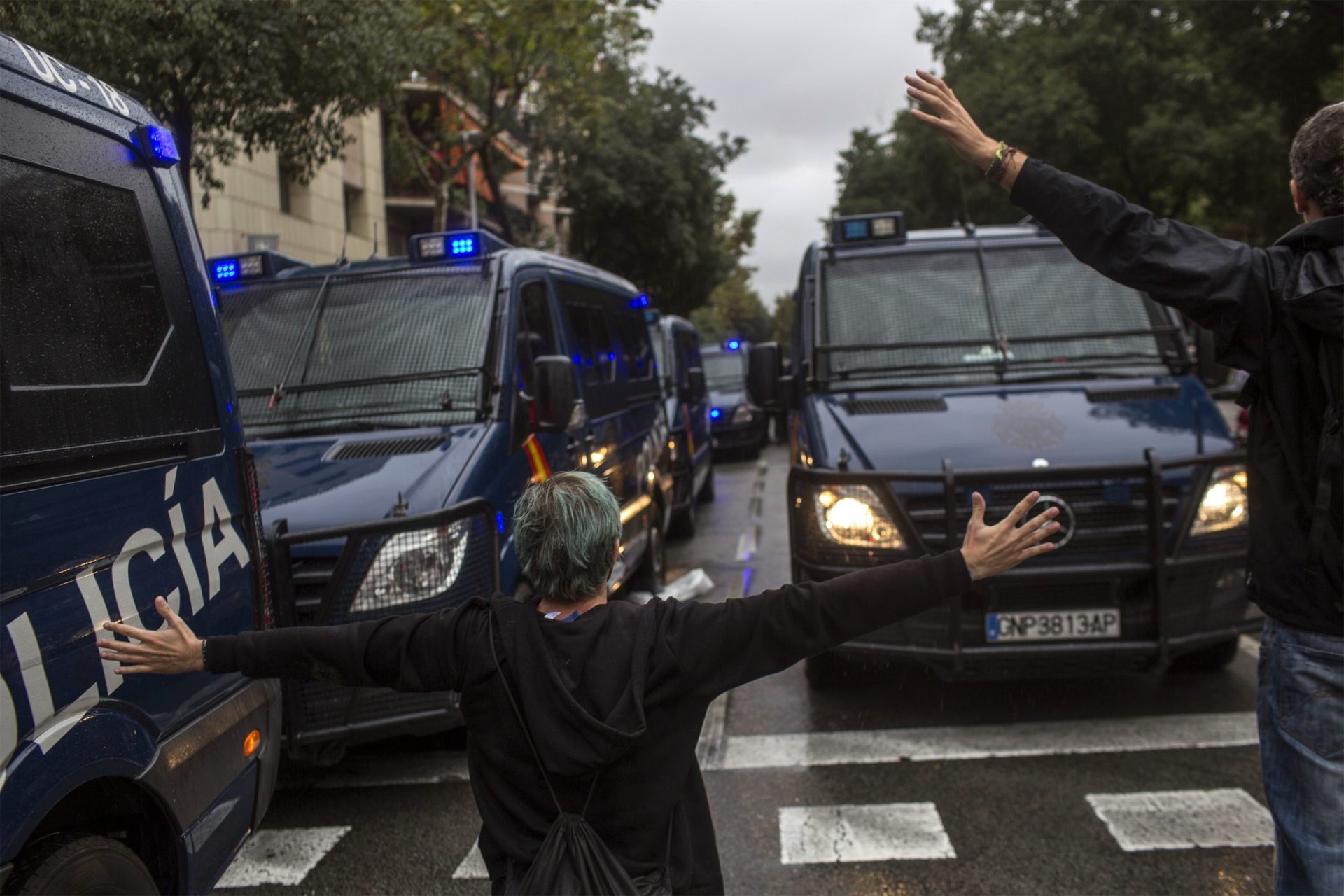 Catalunha. Número de feridos aumenta para 761 e até as polícias se confrontam