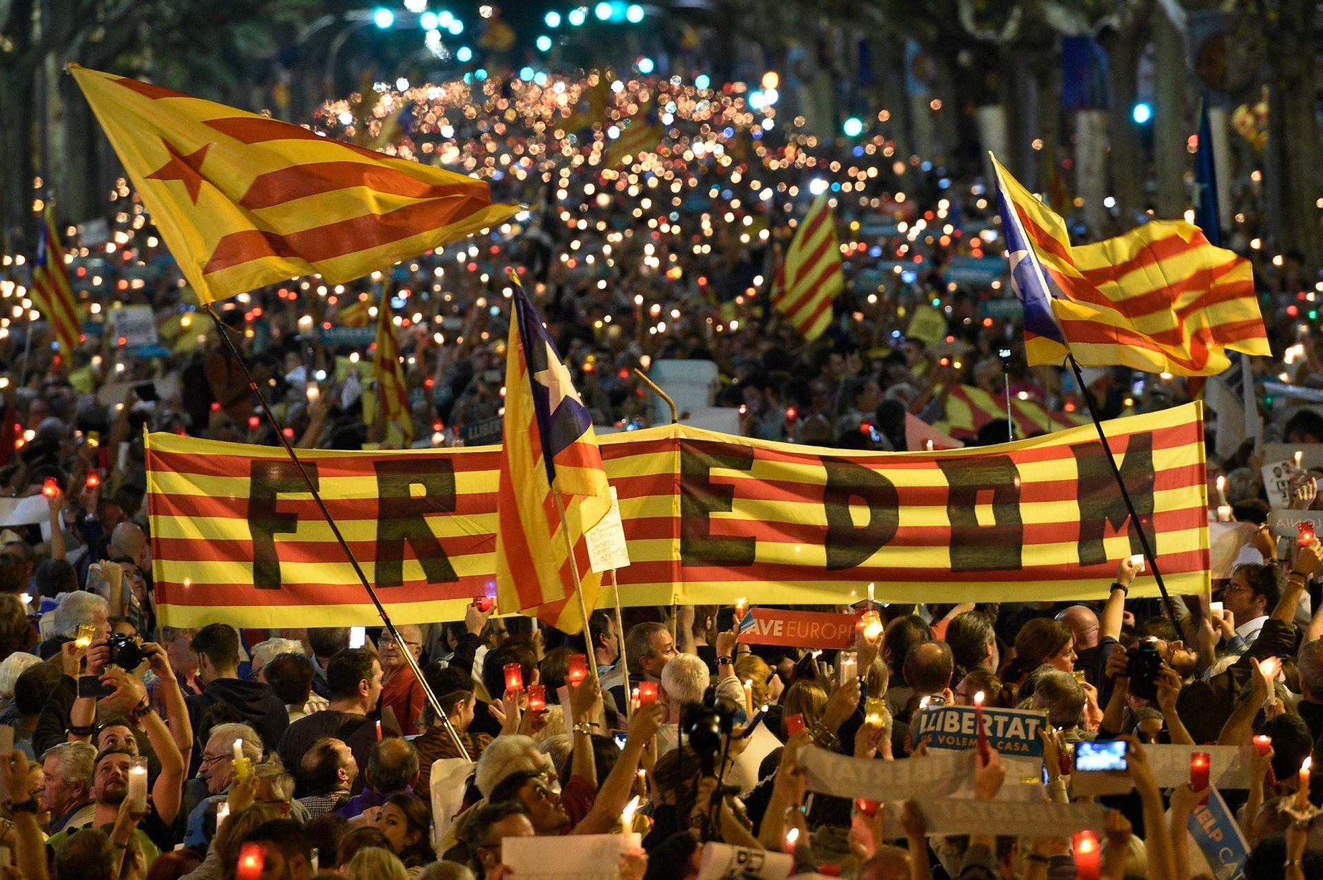 Catalunha. Independentistas chegam a acordo inicial sobre proclamação da República