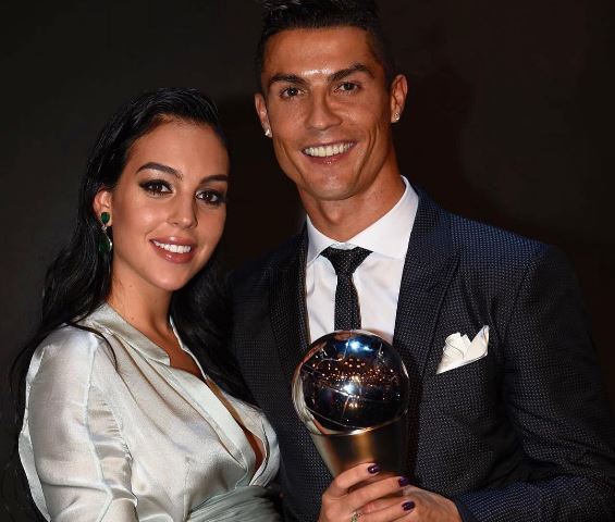 Cristiano Ronaldo revela nome da filha