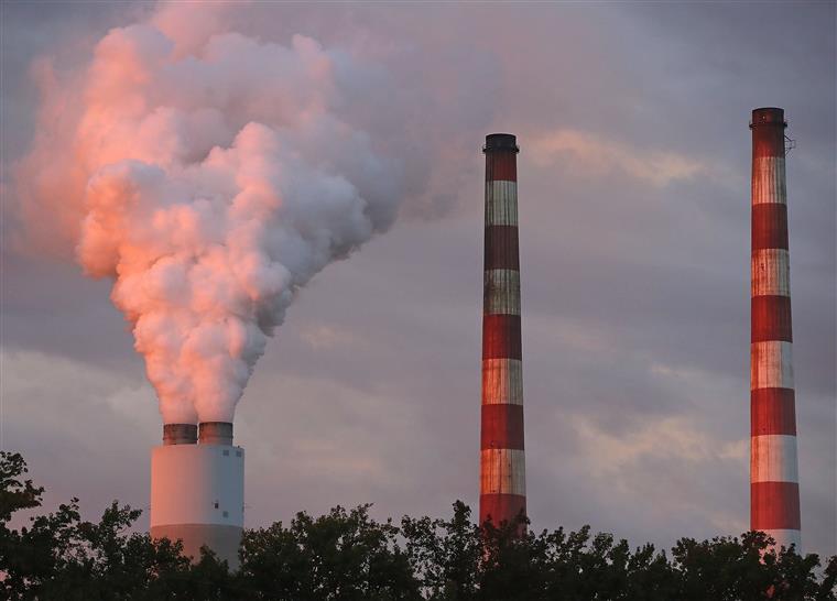 Nível de dióxido de carbono na atmosfera atinge recorde