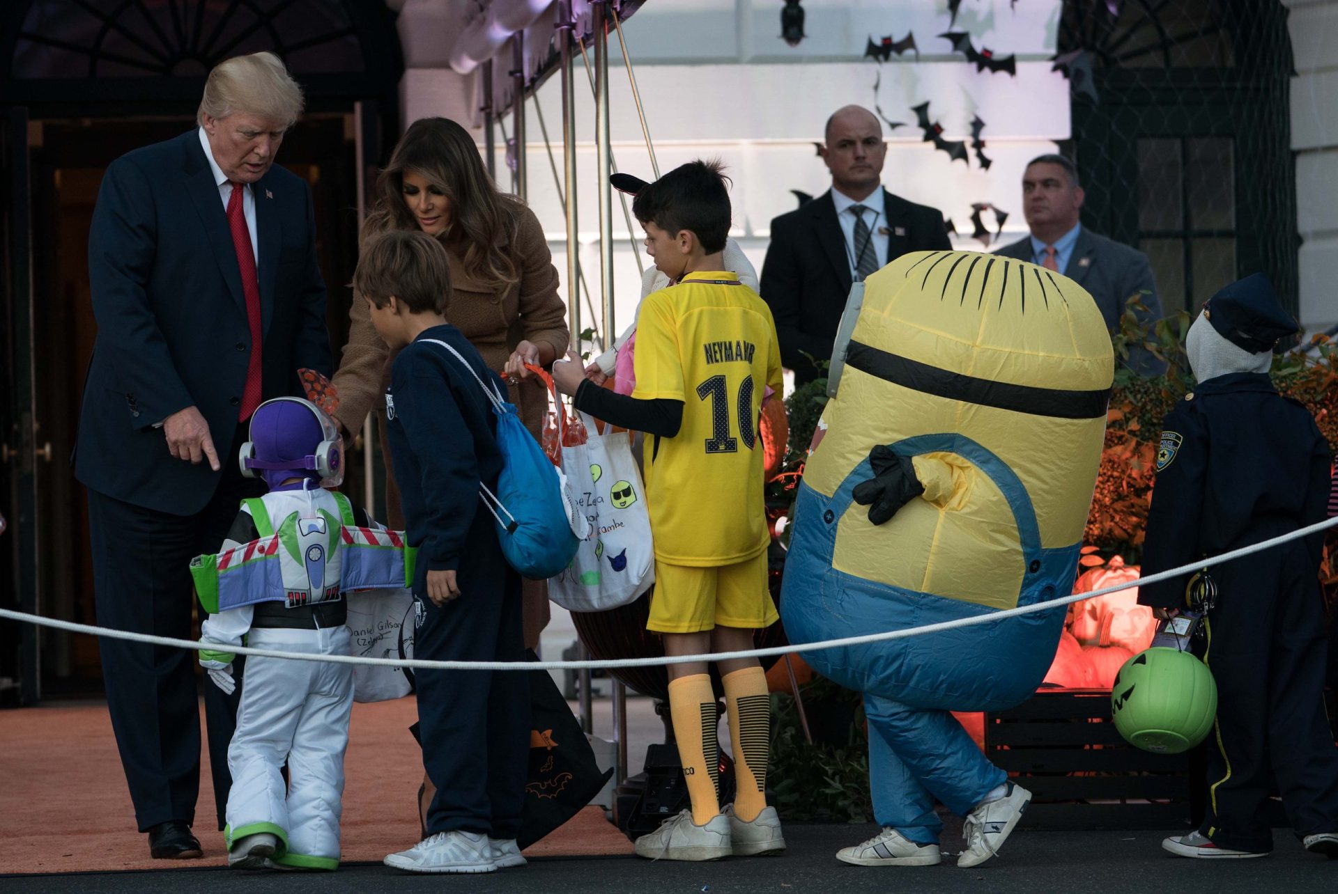 Trump festejou halloween na Casa Branca | FOTOGALERIA