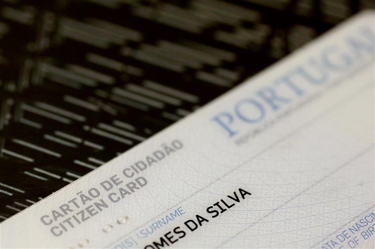 Fotocópias ao Cartão de Cidadão podem dar multas de 750 euros