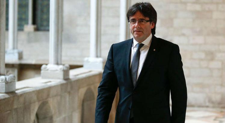 Puigdemont fala hoje aos catalães