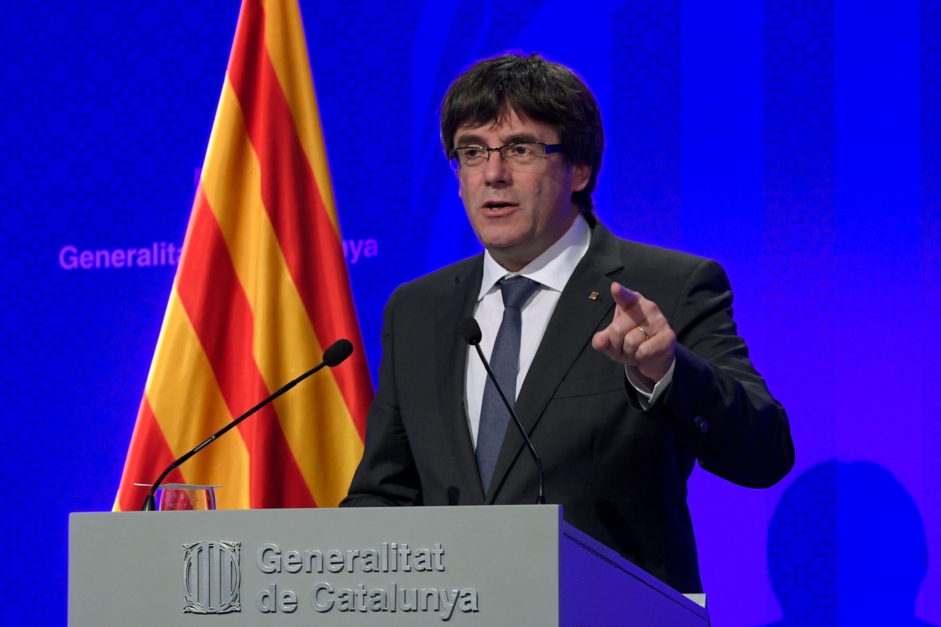 Catalunha. PP ameaça mandar prender Puigdemont