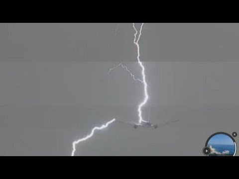 Avião atingido por um raio enquanto descolava | VÍDEO