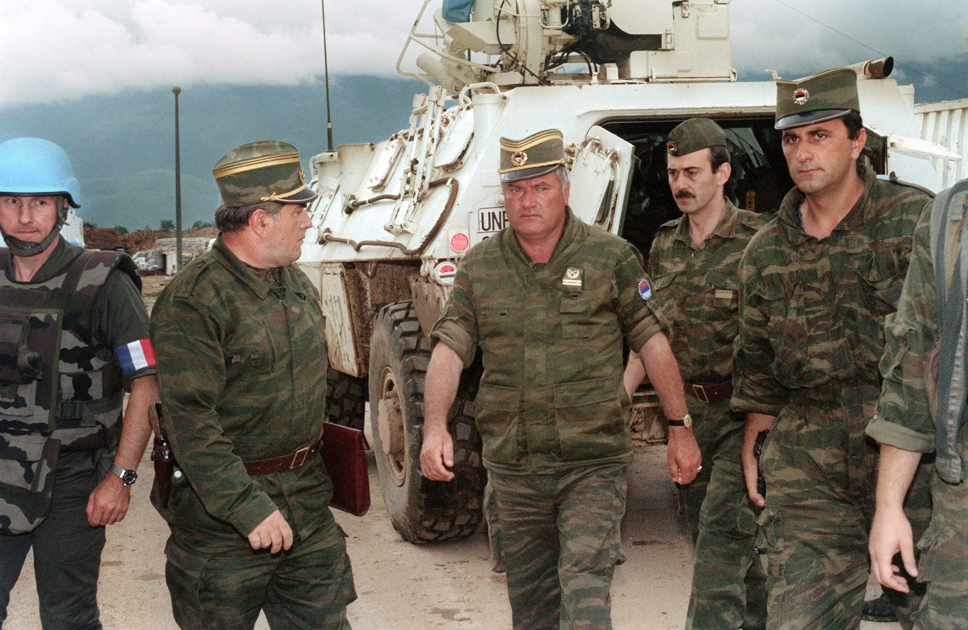 Jugoslávia. Uma guerra que acaba agora em tribunal com a sentença de Ratko Mladic