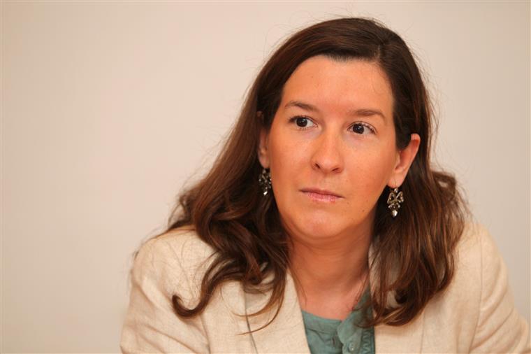 Cecília Meireles acusa governo de “austeridade encapotada”