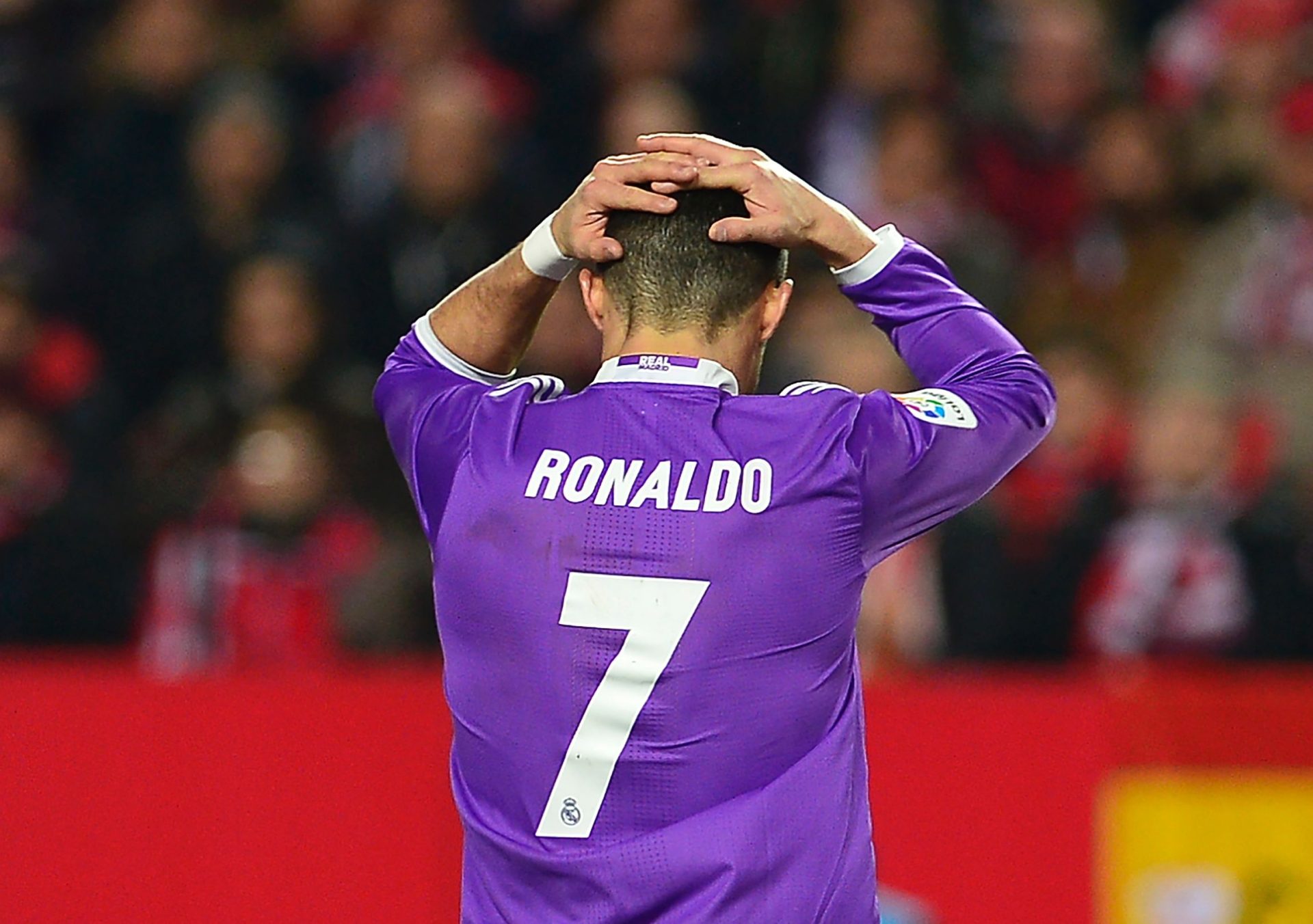 Cristiano Ronaldo não entra no top-5 dos futebolistas mais valiosos do mundo