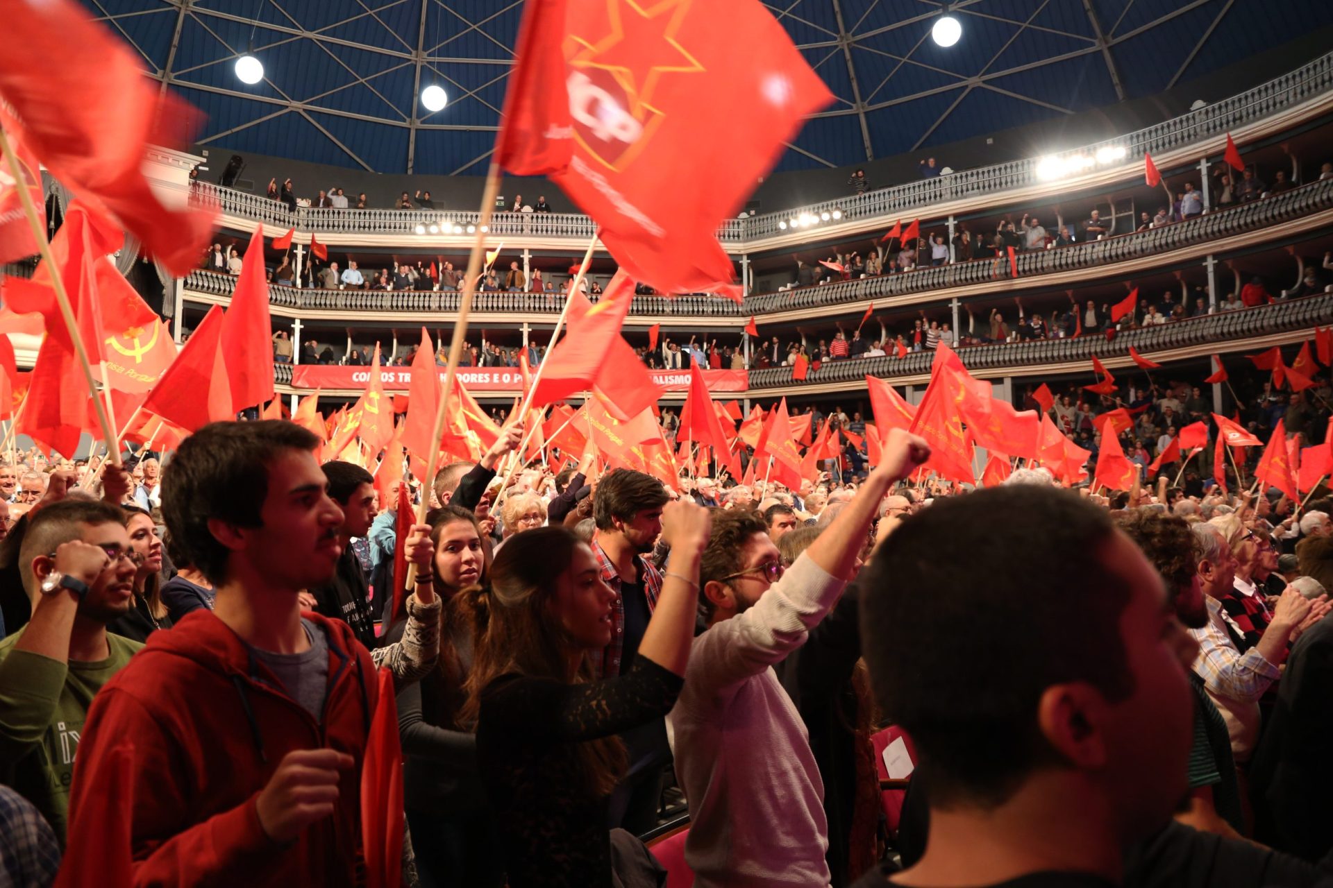 PCP defende a “revolução socialista em Portugal”