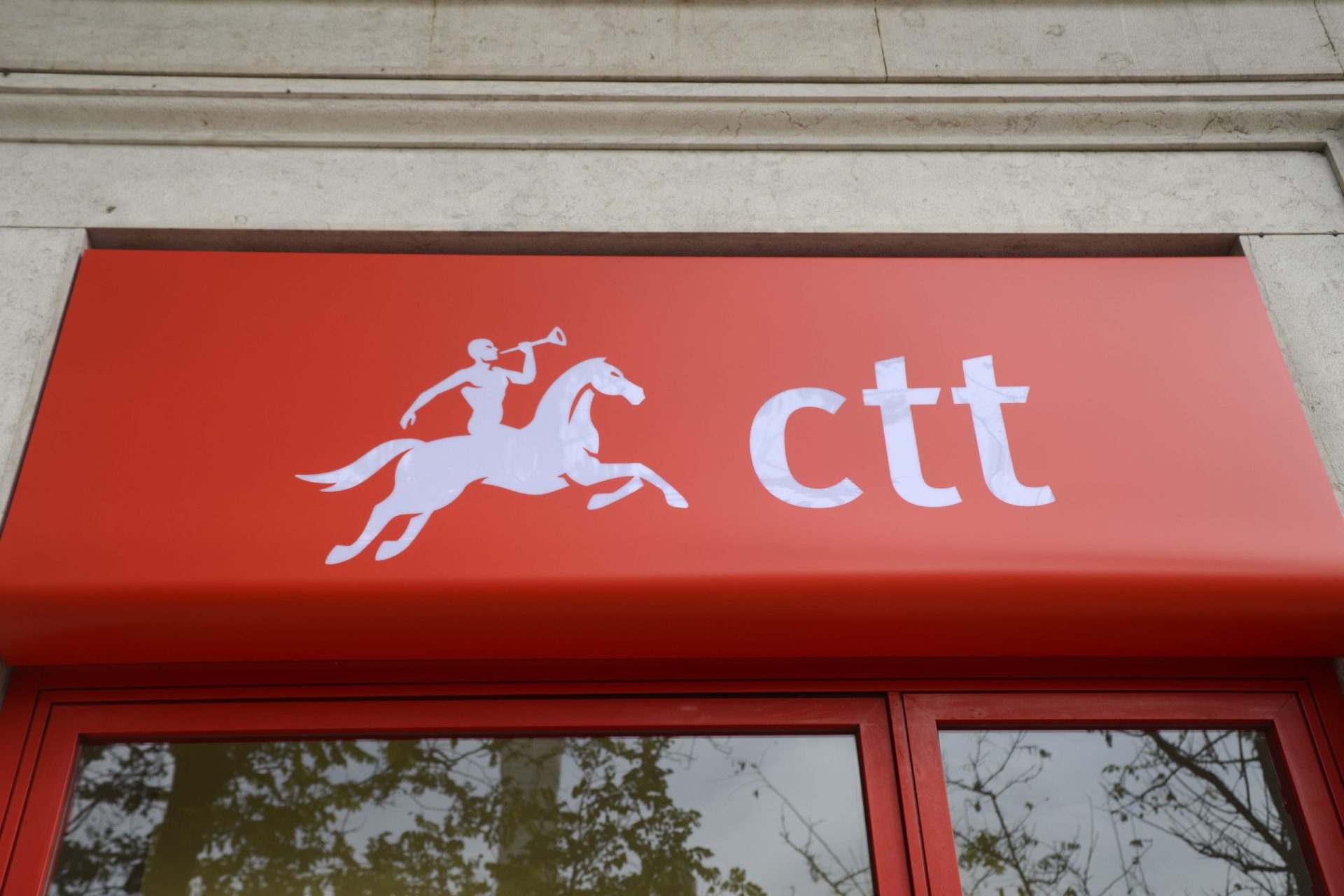 Trabalhadores dos CTT marcam greve para quinta e sexta-feira
