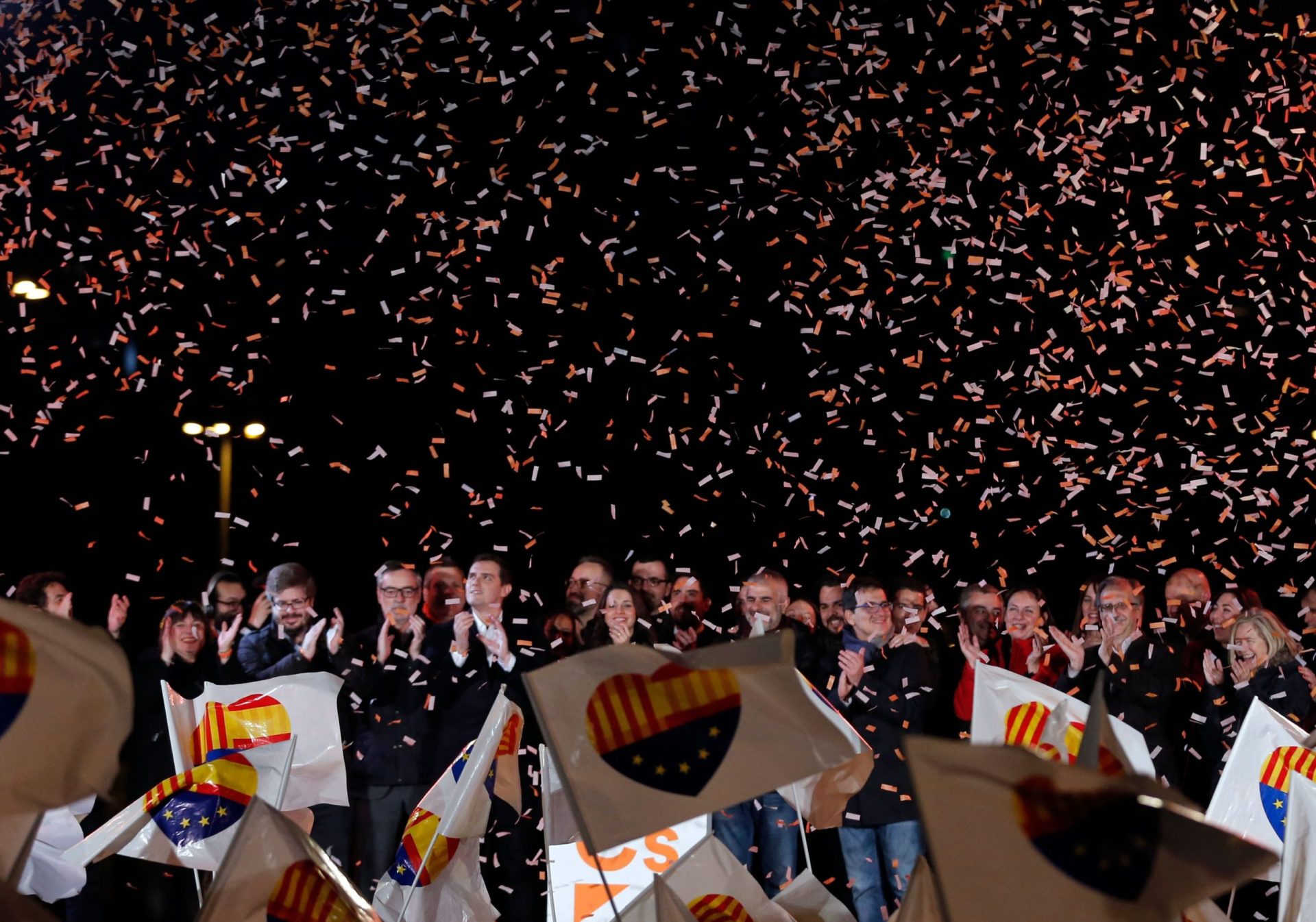 21D. Mariano Rajoy paga as favas quase sozinho