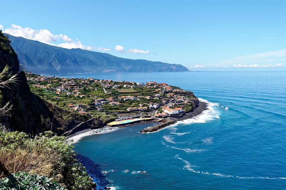 Madeira quer ferry para o continente durante o verão