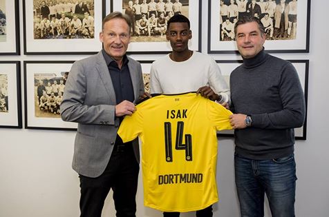 Liga dos Campeões. Dortmund contrata promessa sueca