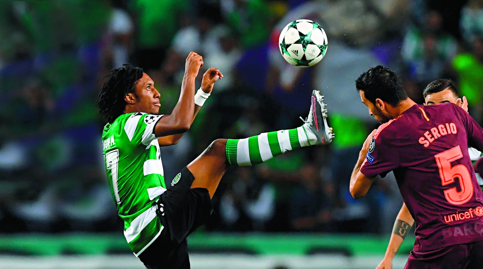 Sporting e Benfica. O verde da esperança a contrastar com o vermelho da honra