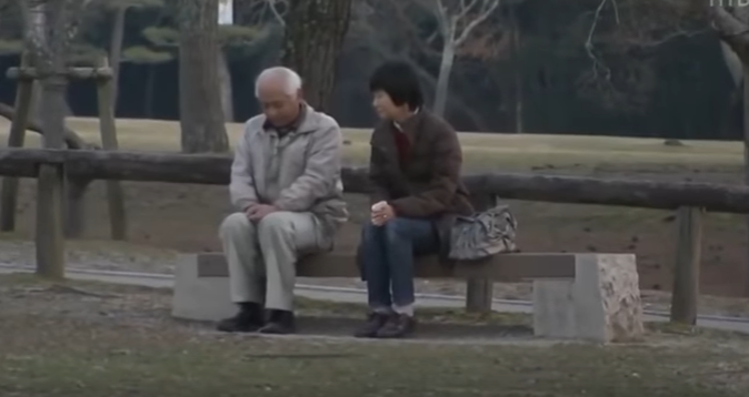 Homem fala com a mulher depois de 20 anos em silêncio [vídeo]
