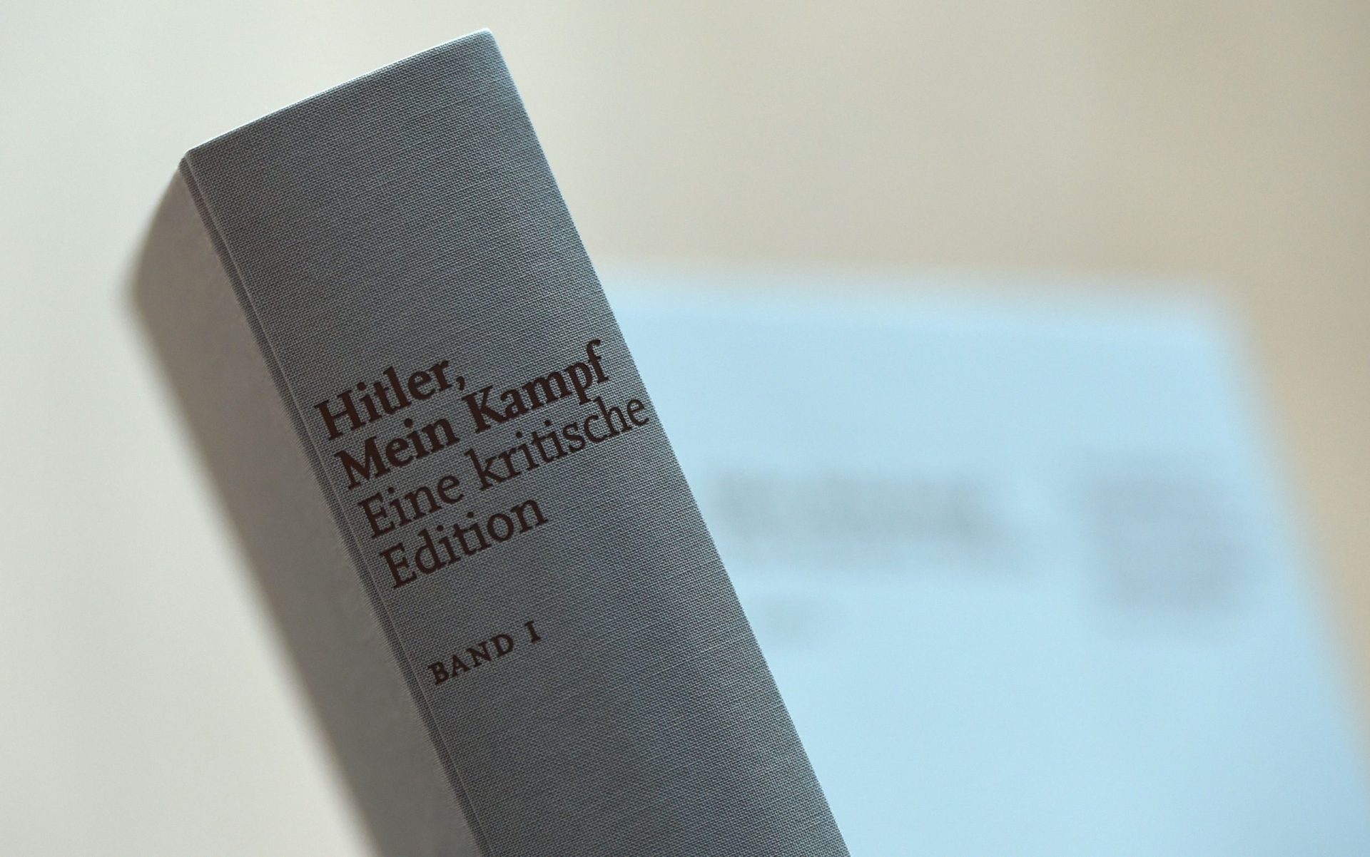 Edição crítica de Mein Kampf torna-se bestseller