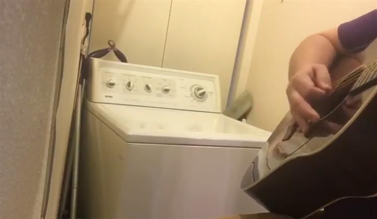 Será que a máquina de lavar roupa pode ser um instrumento musical?