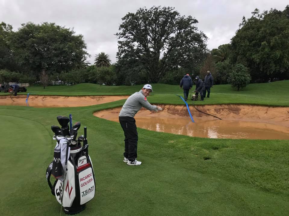 Golfe. Ricardo Melo Gouveia e Filipe Lima traídos pelo mau tempo na África do Sul