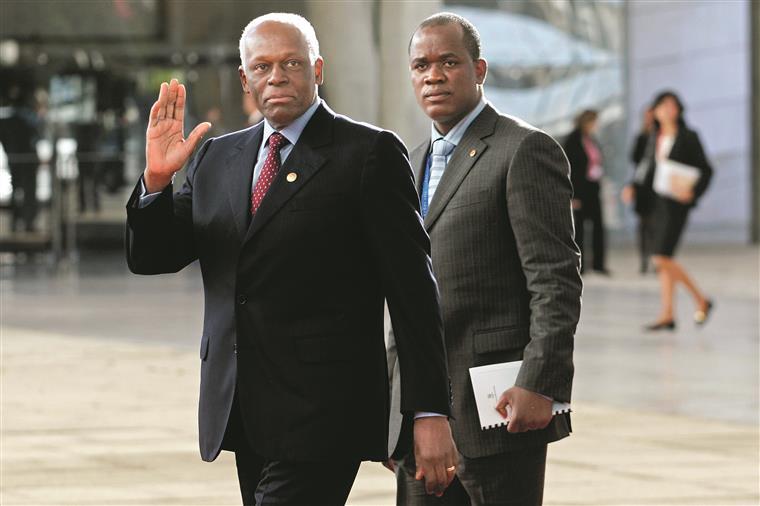 Angola. José Eduardo dos Santos confirma sucessão