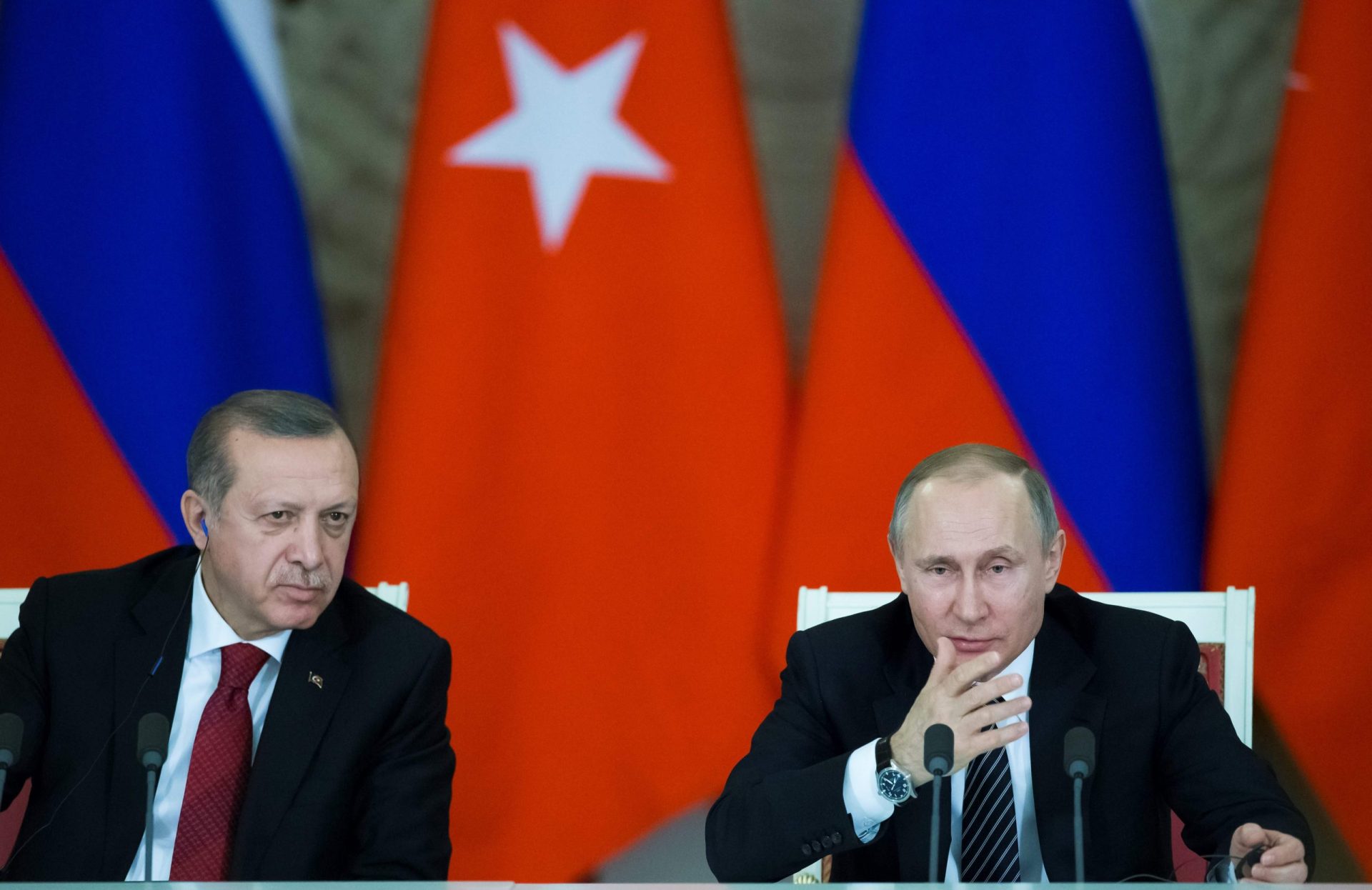 Síria. Putin está “cautelosamente otimista” sobre o fim da guerra