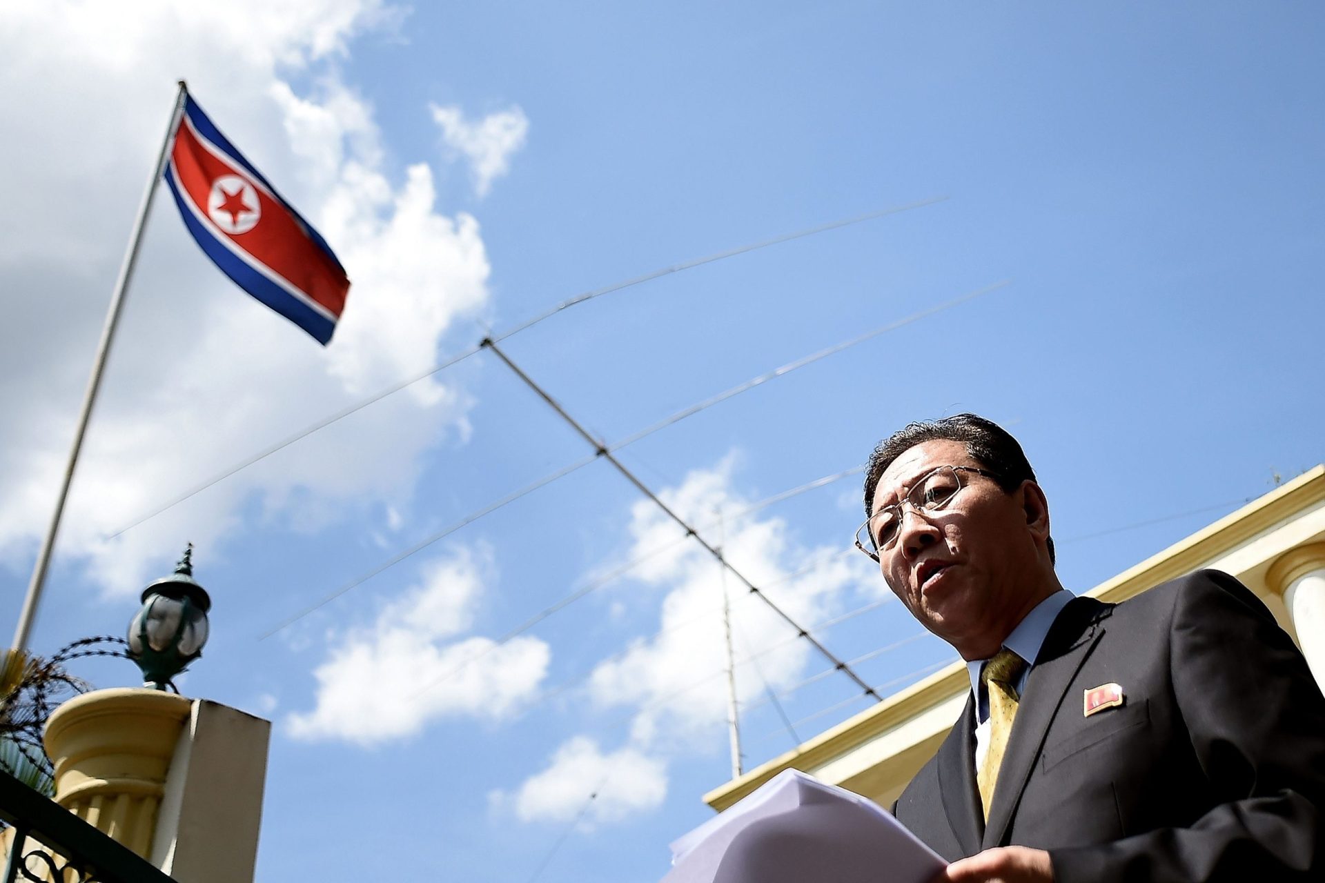 Ativistas vão tentar informar os norte-coreanos da morte de Kim Jong-nam