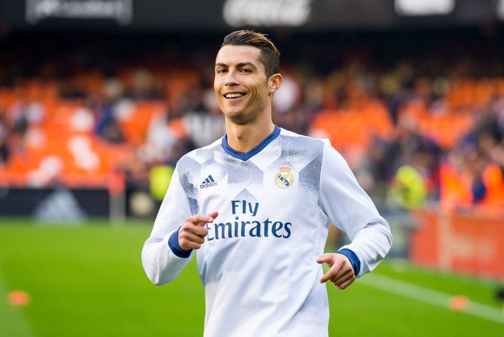 Carro de Cristiano Ronaldo à venda na internet